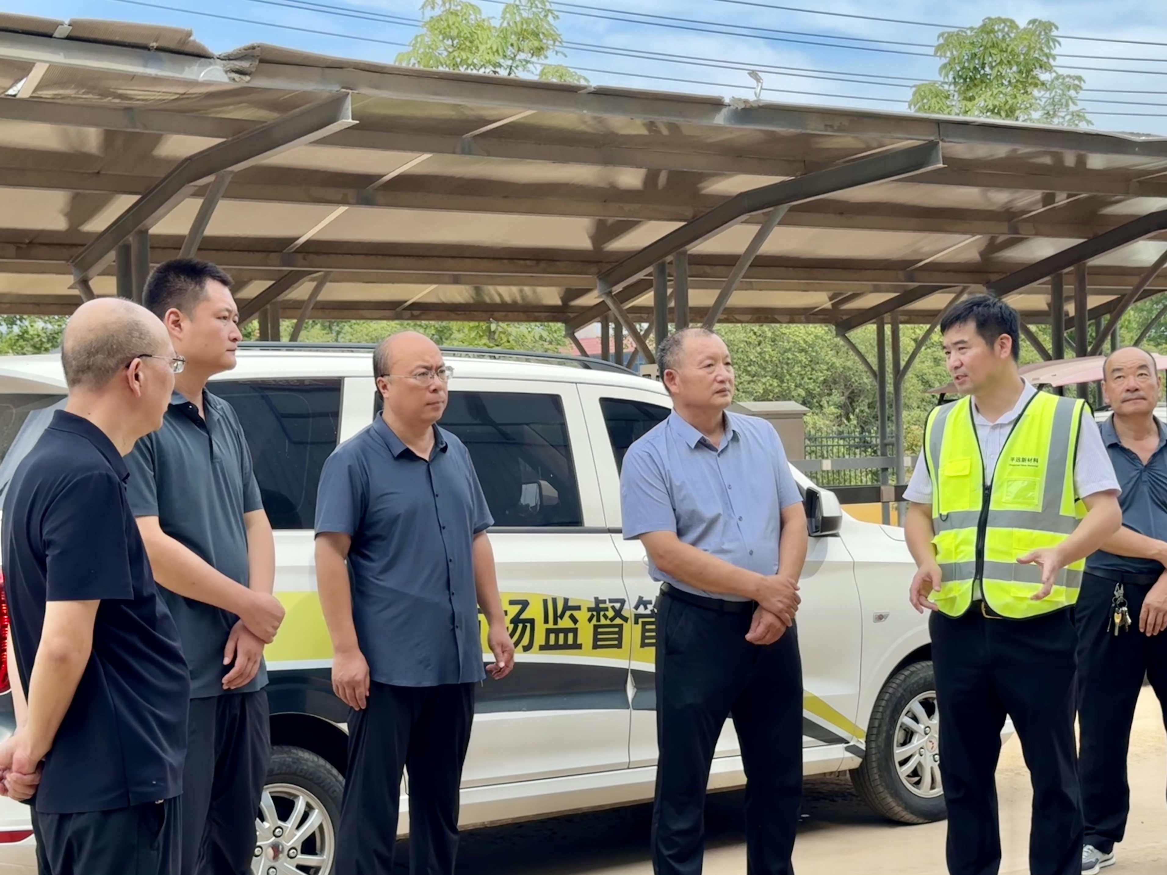 鄢陵縣市場監(jiān)督管理局來公司幫扶指導(dǎo)